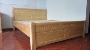 Giường gỗ sồi cánh quạt