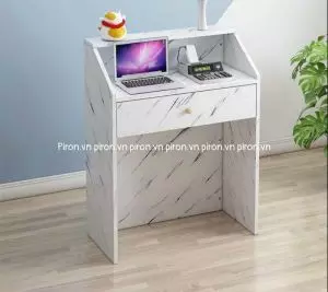 Quầy lễ tân đơn giản